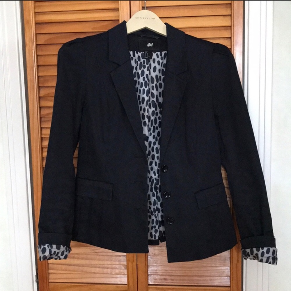 H&M Chic Black Blazer With Contrast Detail